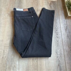 Judy Blue Black womens skinny fit  Jeans size 9 -29